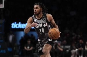 网媒：托马斯认为自己不比杰伦-格林差 想要接近4000万的年薪