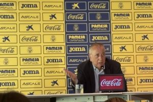 黄潜主席谈对阵巴萨：手续办理中，季票持有者可以免费前往迈阿密