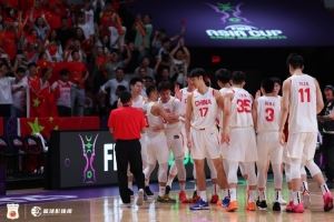 媒体人：中国男篮一开始就不被看好 赢球都未曾得到最真挚的祝福