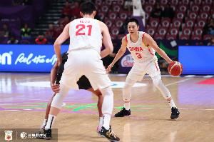 媒体人：我们没什么好怕的 输赢不在考虑范围内 继续打现代篮球！