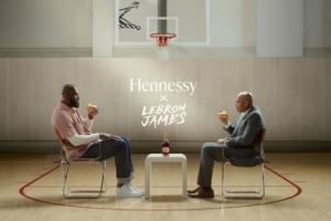 美媒：球迷起诉詹姆斯广告欺诈并无根据 预计后者将通过律师驳回